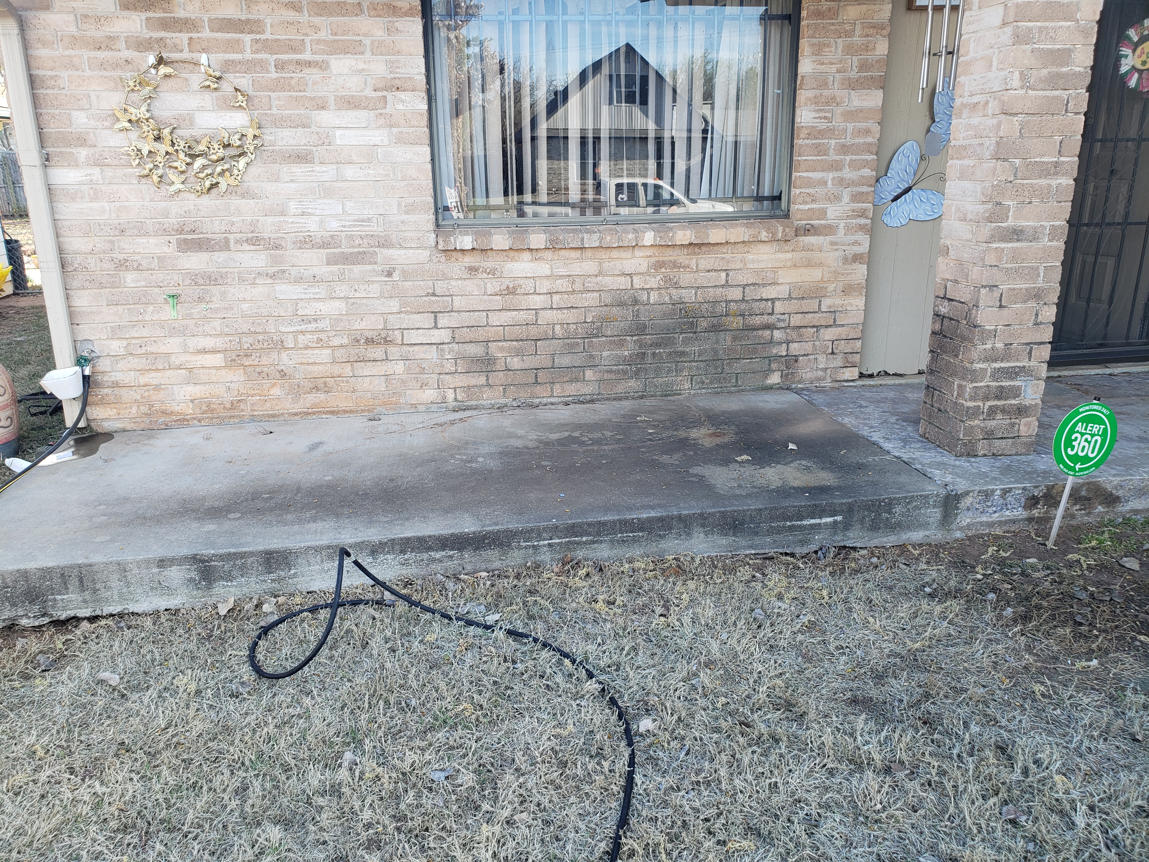 Patio Cleaning and House Washing in Midwest City, OK